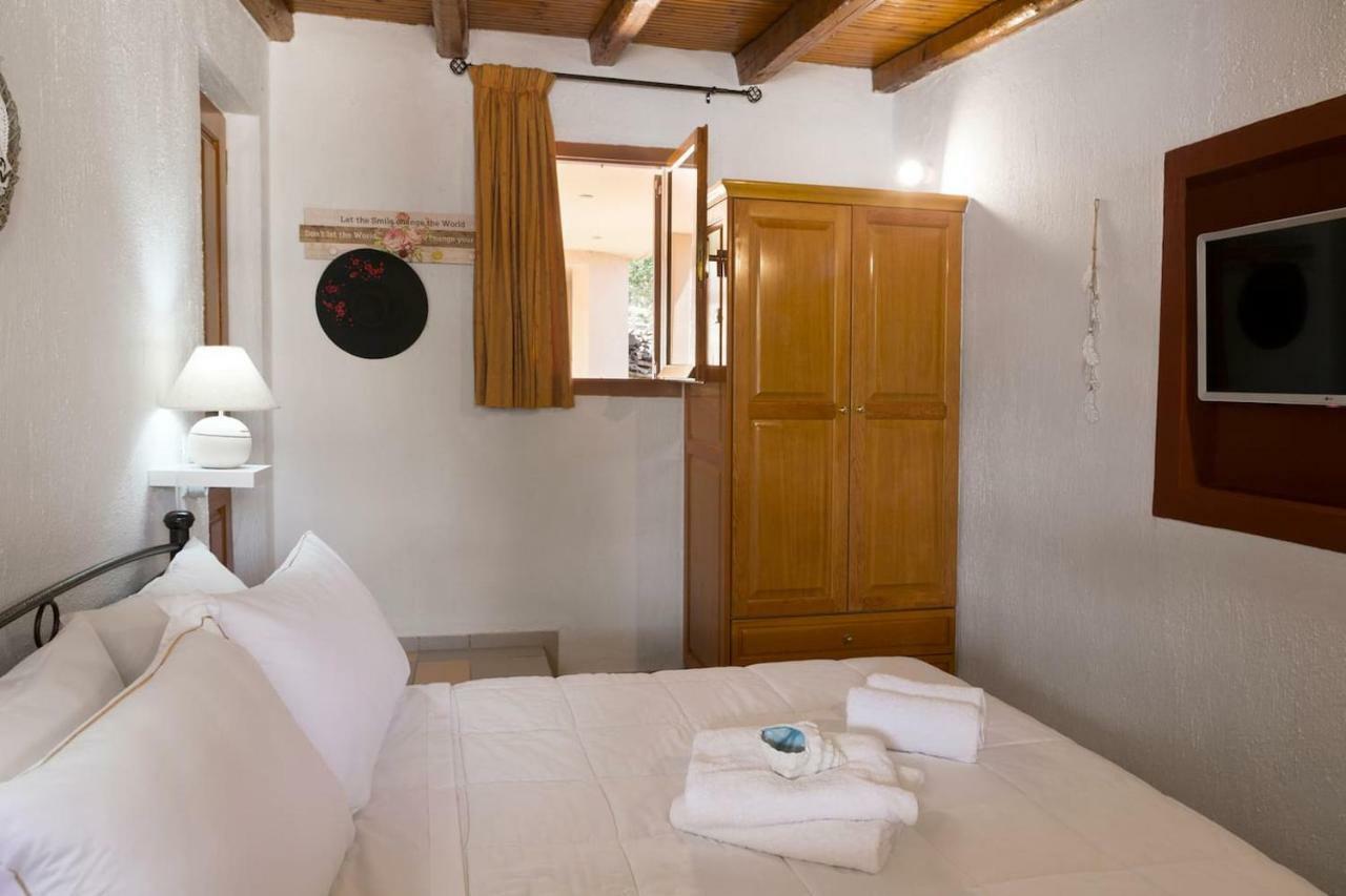 White Sand Villa. Spacious Villa With Prive Pool. Agia Pelagia Exteriör bild