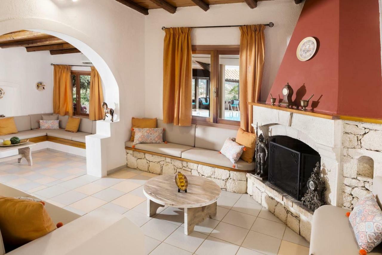White Sand Villa. Spacious Villa With Prive Pool. Agia Pelagia Exteriör bild